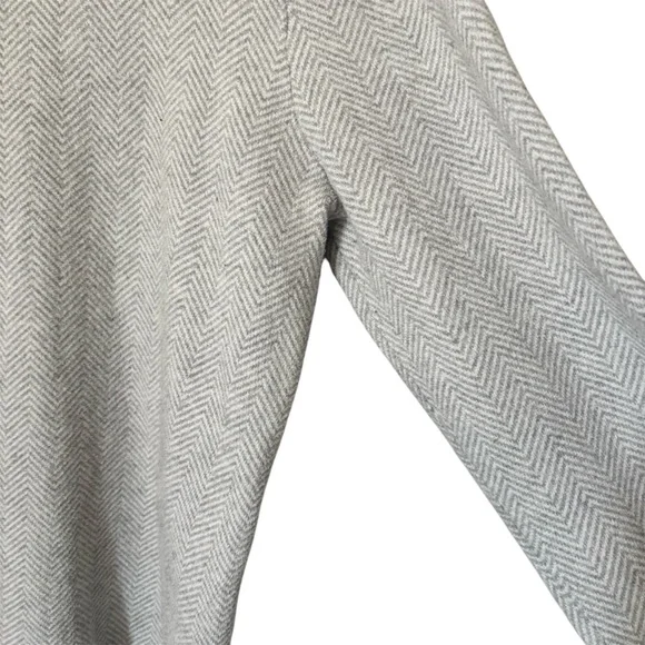 Hawker Rye Men's Grey Herringbone Premium Cotton Cashmere V Neck Sweater Large - Picture 3 of 7